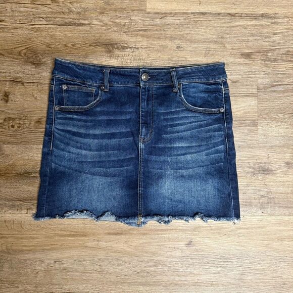 American Eagle Outfitters Dark Blue Denim Mini Skirt - Picture 1 of 10